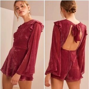 Keepsake M bell sleeves 🔔✨